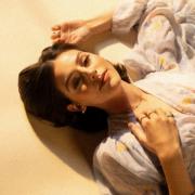 Evelyn Cormier Signs with BEC Recordings; Celebrates Breakout Single 'Like Me Better'