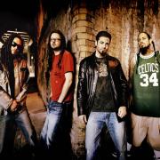 Korn Bass Player confesses Christ