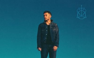 Phil Wickham - Running To A Runaway