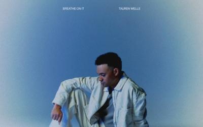 Tauren Wells - How Great ft. Phil Wickham & Hulvey
