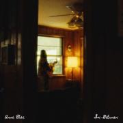 Anne Elise Celebrates Life's 'In-Between' Moments With Uplifting Second Single Anne Elise Celebrates Life's 'In-Between' Moments With Uplifting Second Single