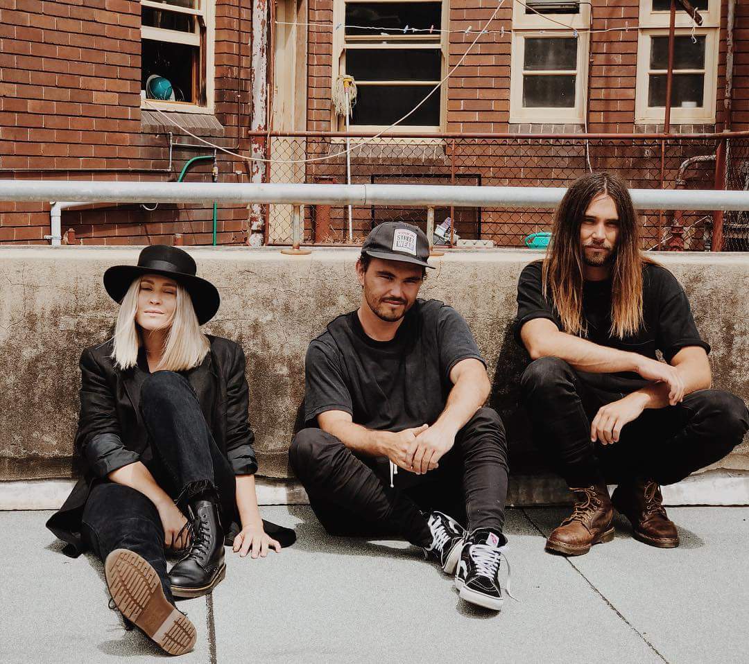 Australian Electronic Trio VERSES Releasing New Single 'Letting Go'