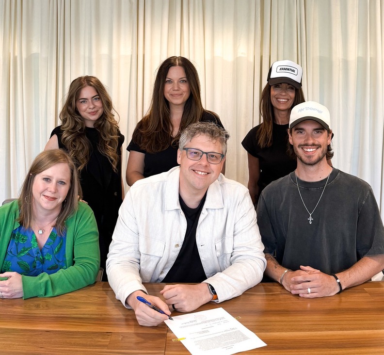 David Spencer Re-Signs Exclusive Publishing Deal with Essential Music Publishing