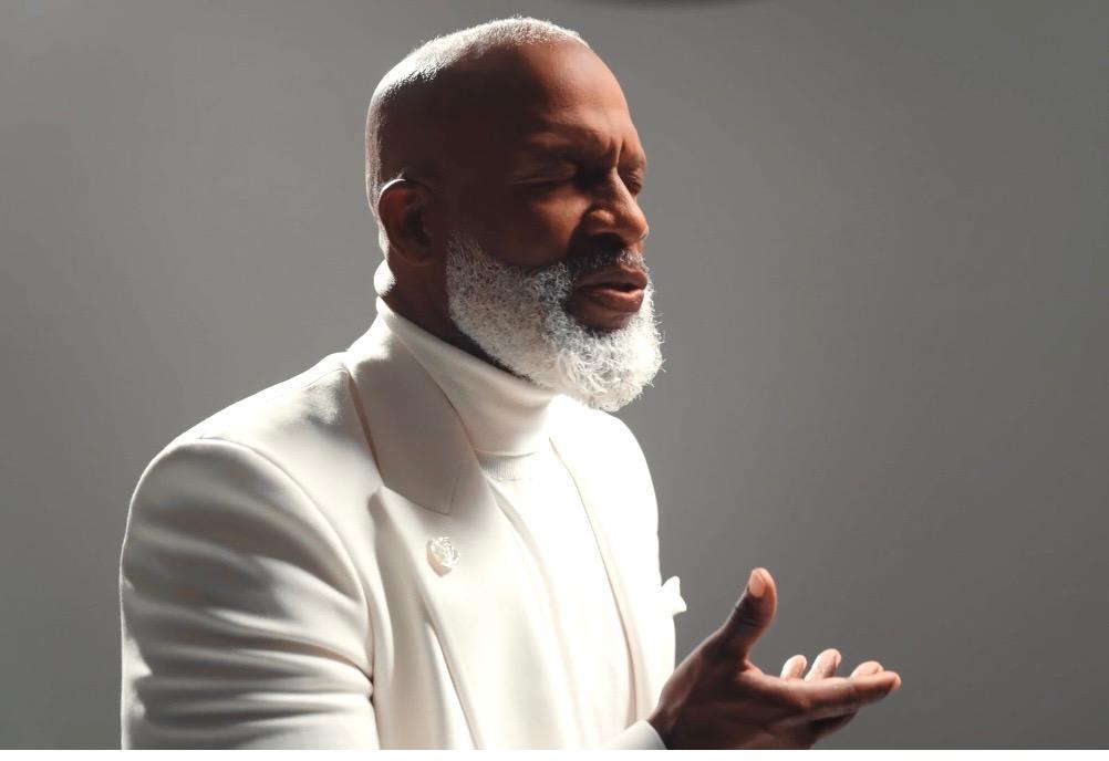 BeBe Winans Surprises Fans with Breathtaking Video Release of Forthcoming Single, 'All To Thee' on New Year's Eve