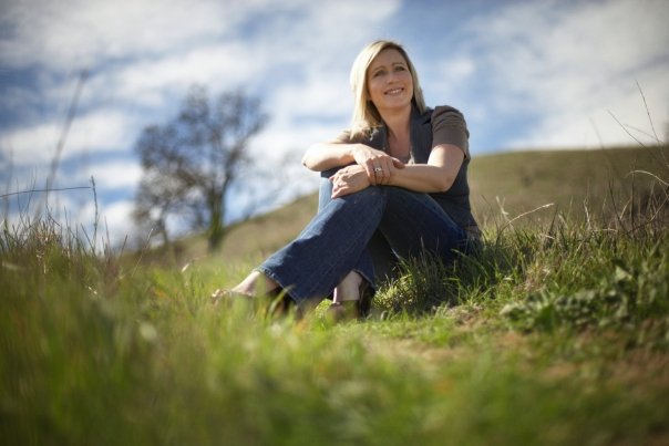 Lou Fellingham To Release New Album 'Step Into The Light' In May