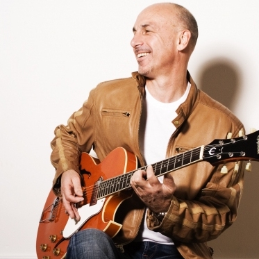 Noel Richards Plans UK Christmas Tour