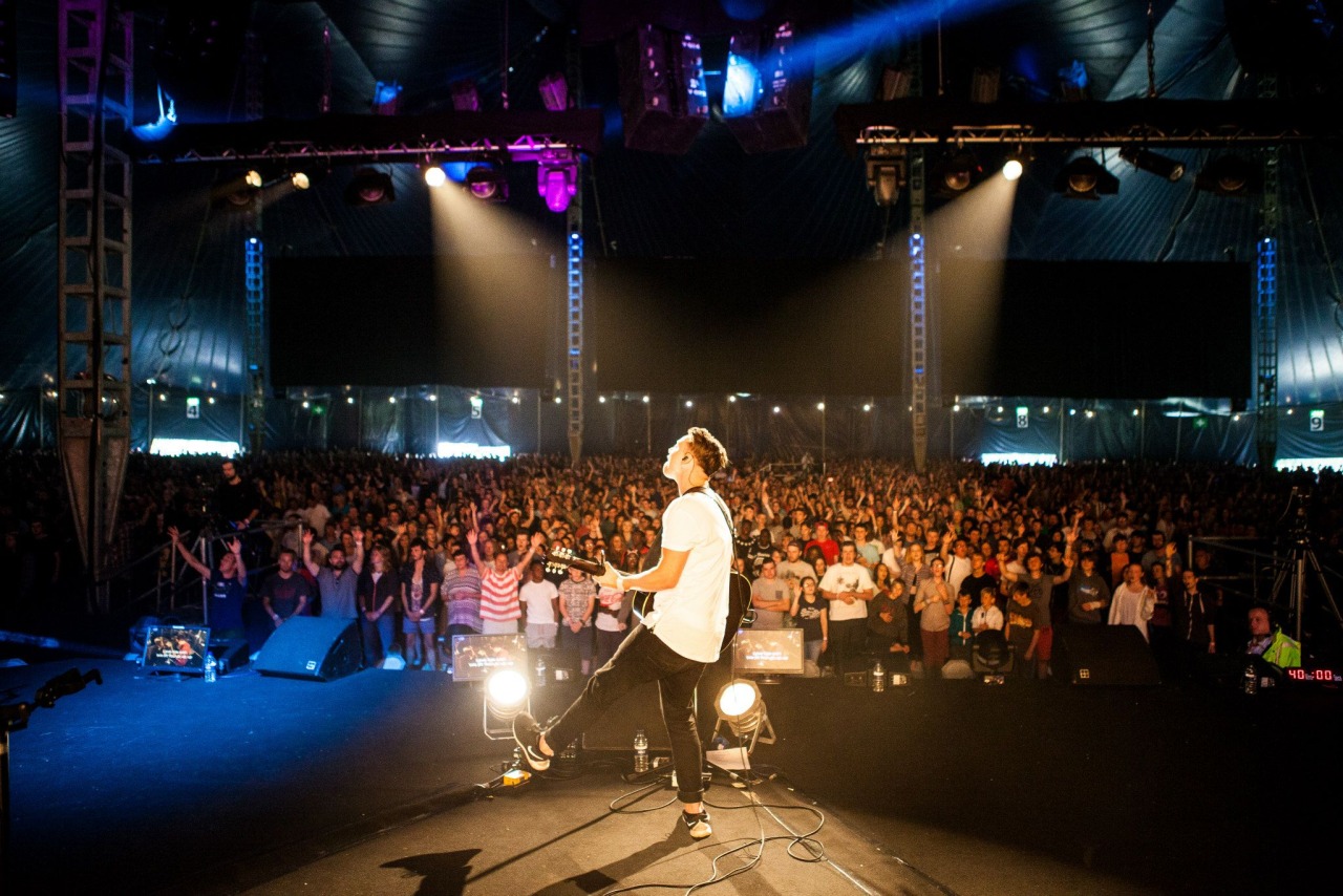 Worship Leader Tom Smith Launches Kickstarter Campaign To Record First EP