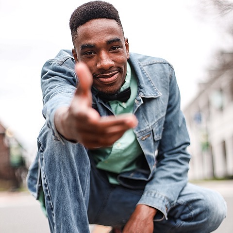 Independent Artist TyMiracle409 Creates A Song Inside A Car That Helps Kill Comparsion